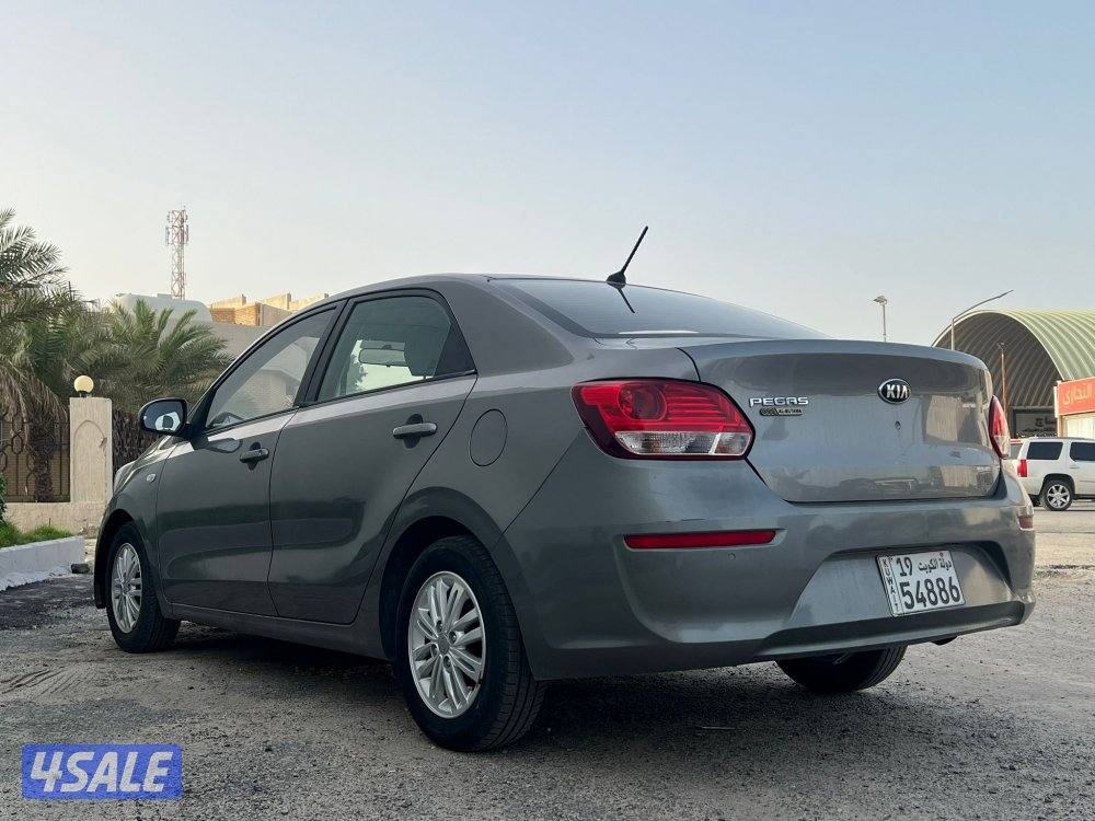 كيا بيجاس موديل 2021 رمادي عداد 153 بحاله ممتازة3
