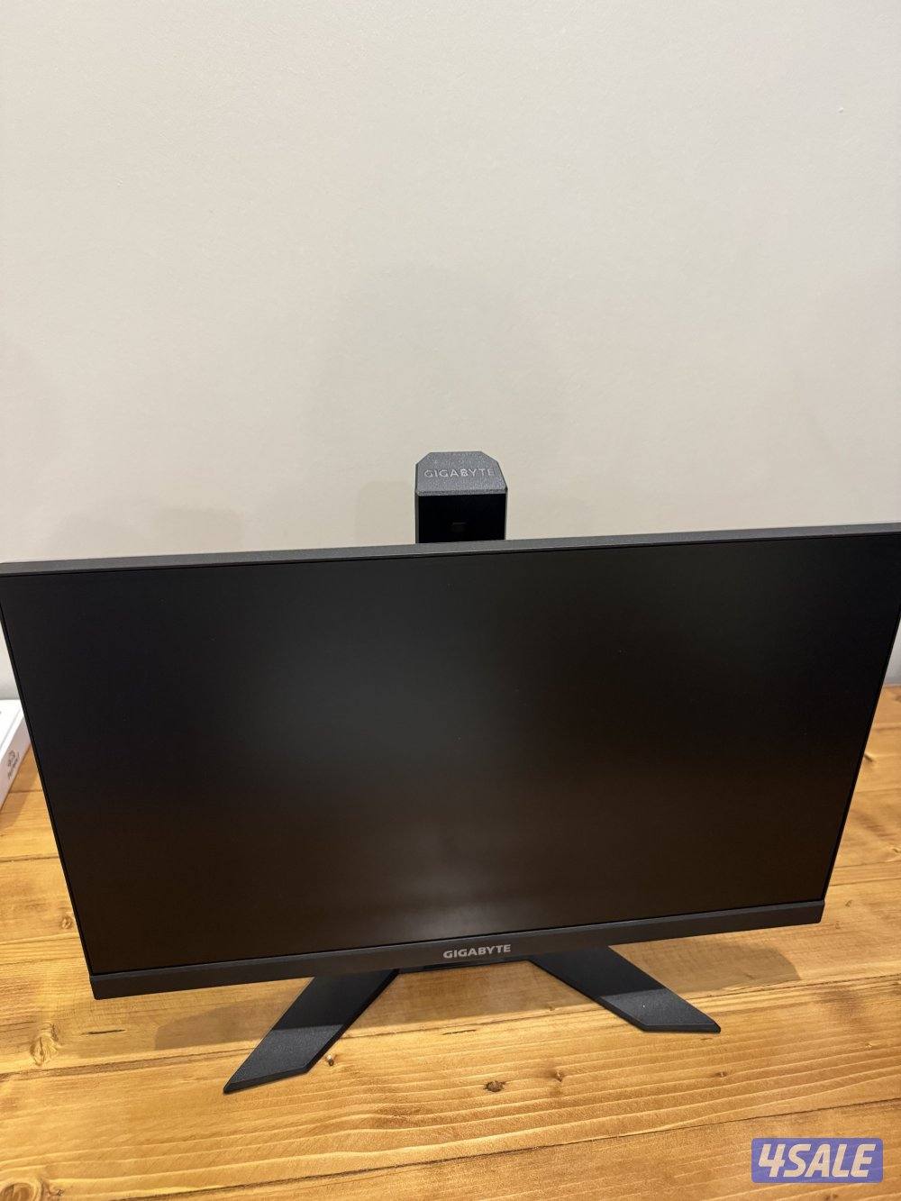 للبيع شاشة قيمنق1