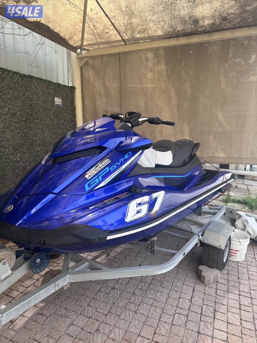 للبيع جت سكي yamaha GP1800R نظيف و بحالة الوكاله ما يحتاج شي4