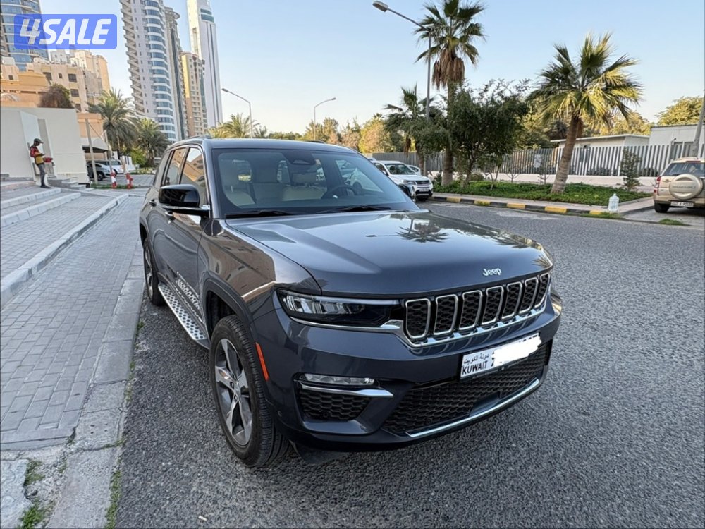 2024 Jeep Grand Cherokee Limited/ Like New and Low Mileage0