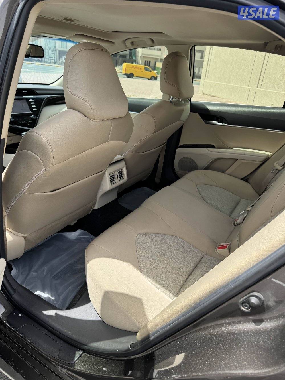 للبيع كامري 2020 GLE4