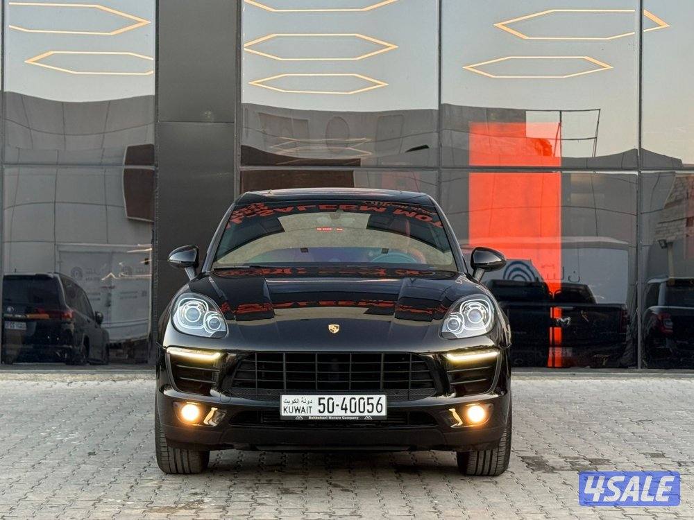 PORSCHE MACAN _20182