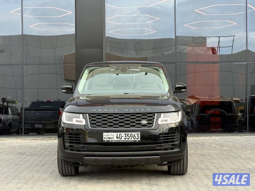RANGE ROVER HSE V6 _ 2018 صبغ الوكالة2
