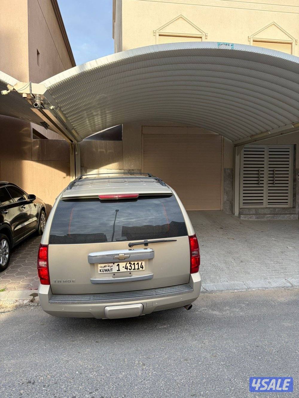 تاهو للبيع20094