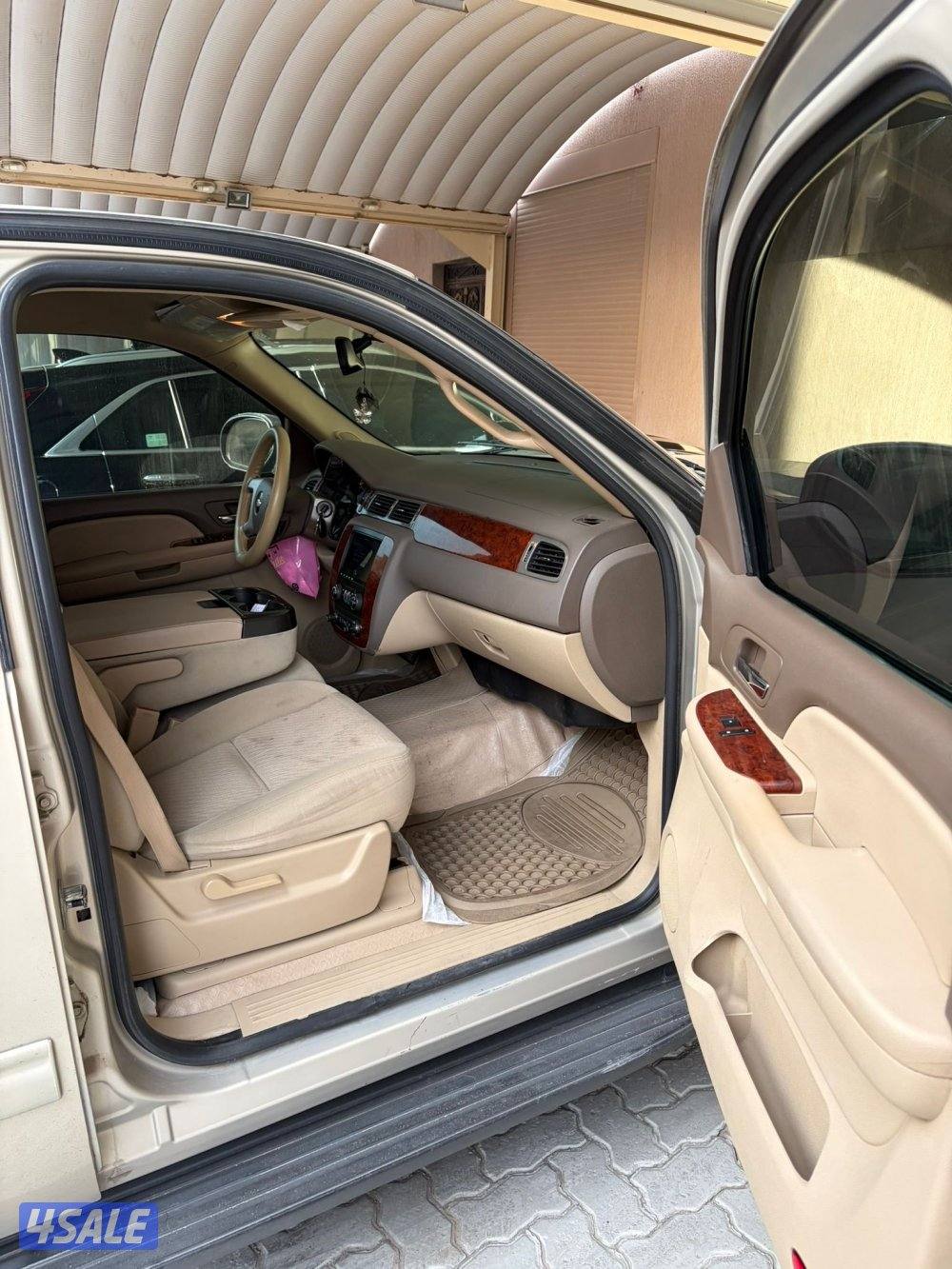 تاهو للبيع20095