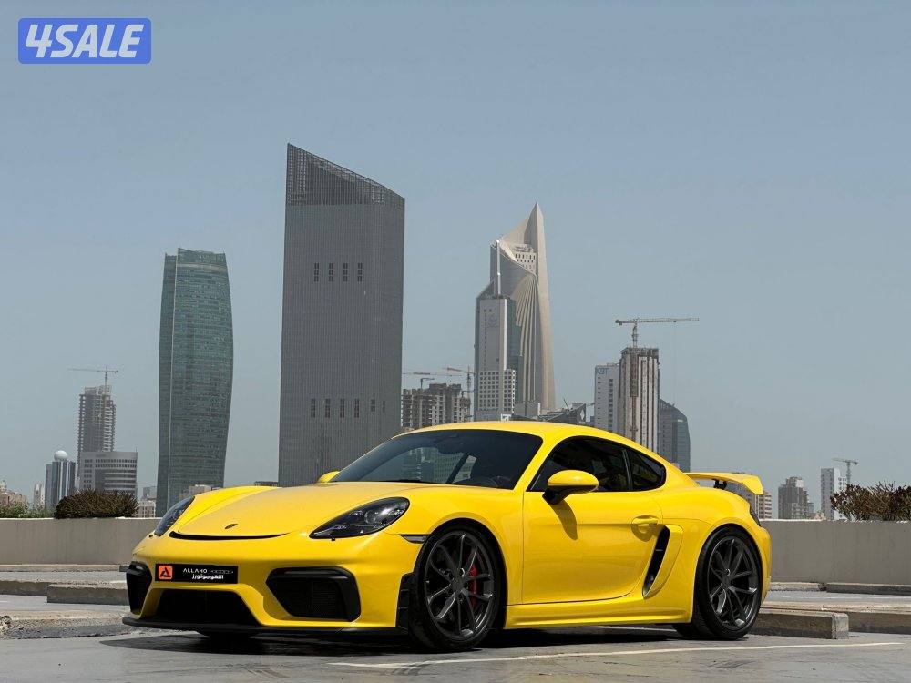بورشهCAYMAN GT4(قيرعادي) موديل2020 وارد البحرين عداد22الف سيرفس منتظم0