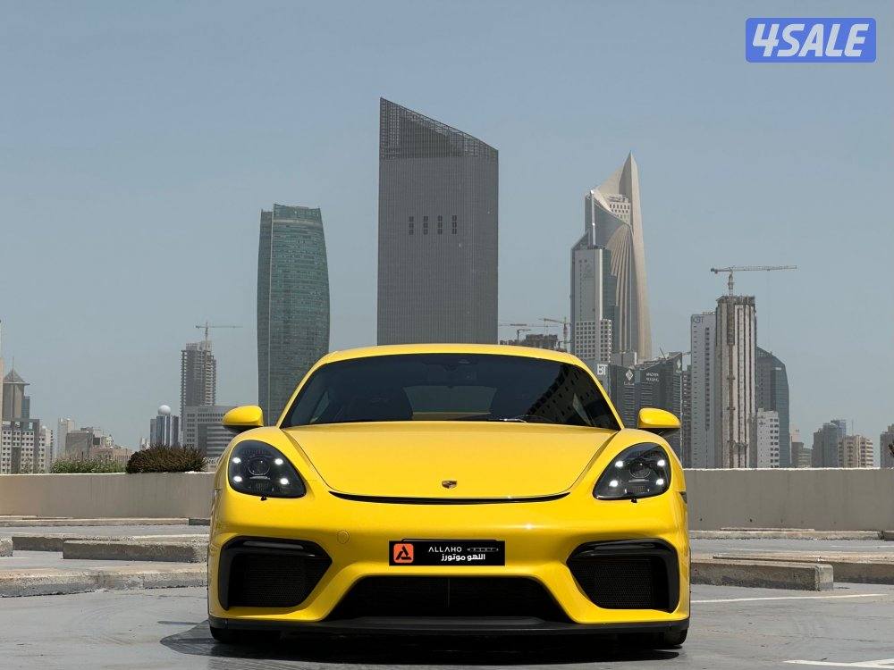بورشهCAYMAN GT4(قيرعادي) موديل2020 وارد البحرين عداد22الف سيرفس منتظم3