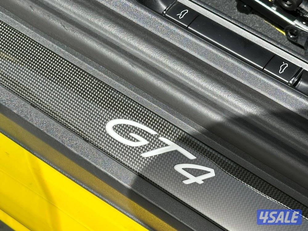 بورشهCAYMAN GT4(قيرعادي) موديل2020 وارد البحرين عداد22الف سيرفس منتظم8