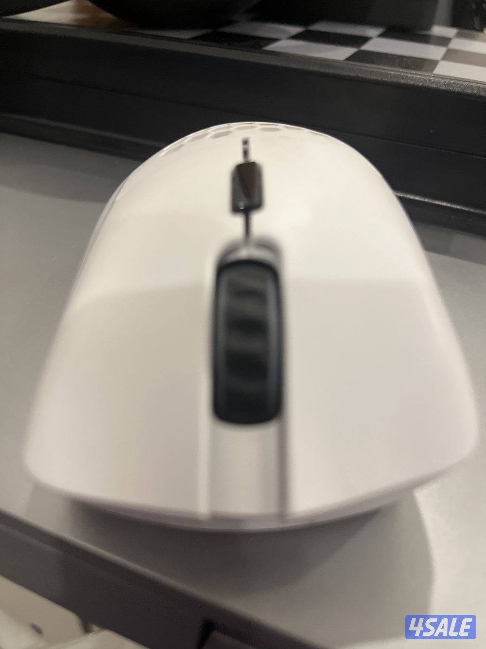 GLORIOUS MODEL D- MOUSE1