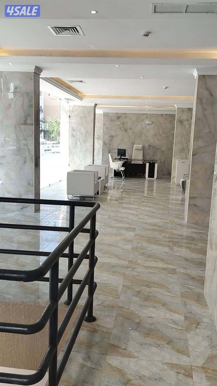 عماره للايجار للشركات في المنقف رجاء التواصل واتساب فقط0