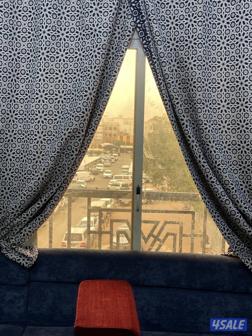 شقة سوبر ديلوكس غرفة وصالة قريبة من الخدمات  علي0