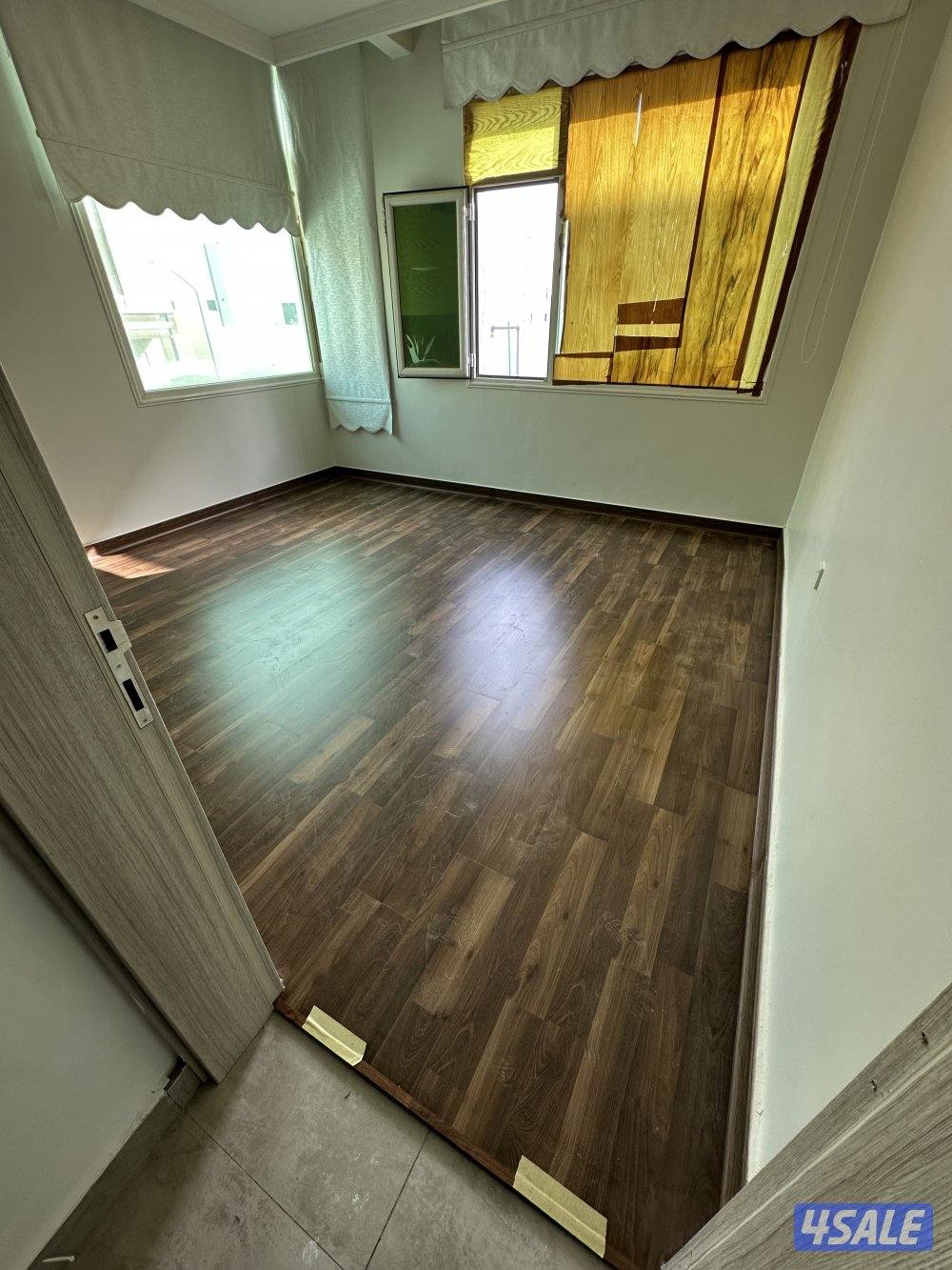 فني باركيه خشب اقل سعر في الكويت1