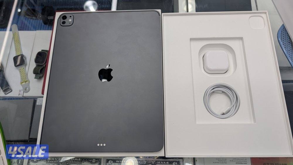 Apple Ipad pro M5 (13 inch)0