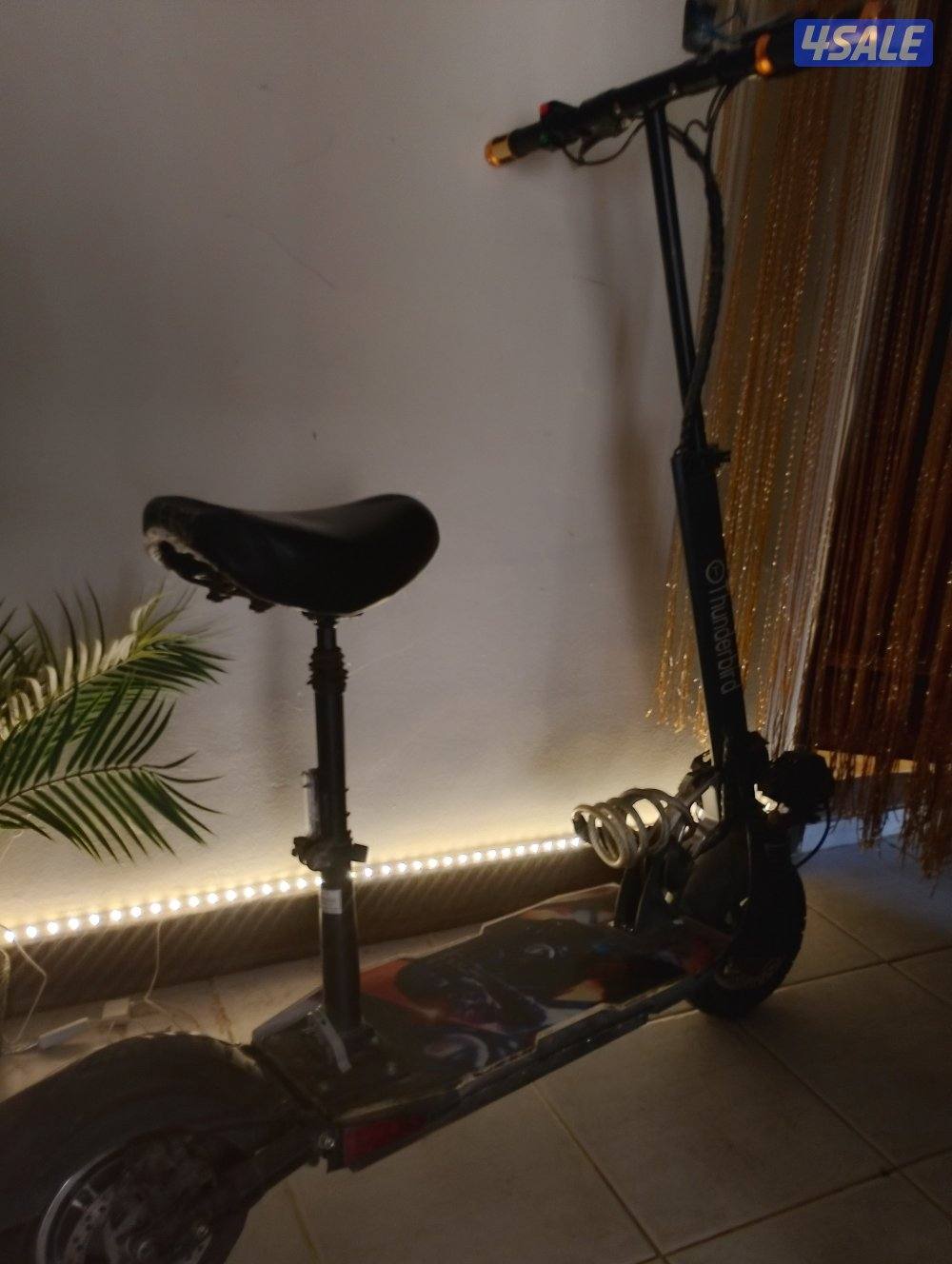 للبيع سكوتر0