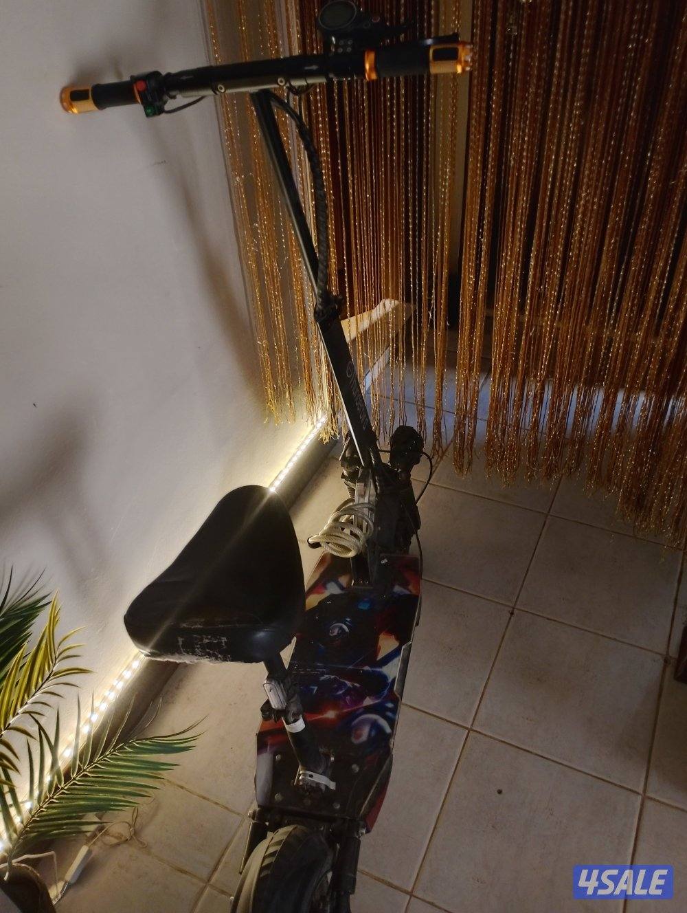 للبيع سكوتر1