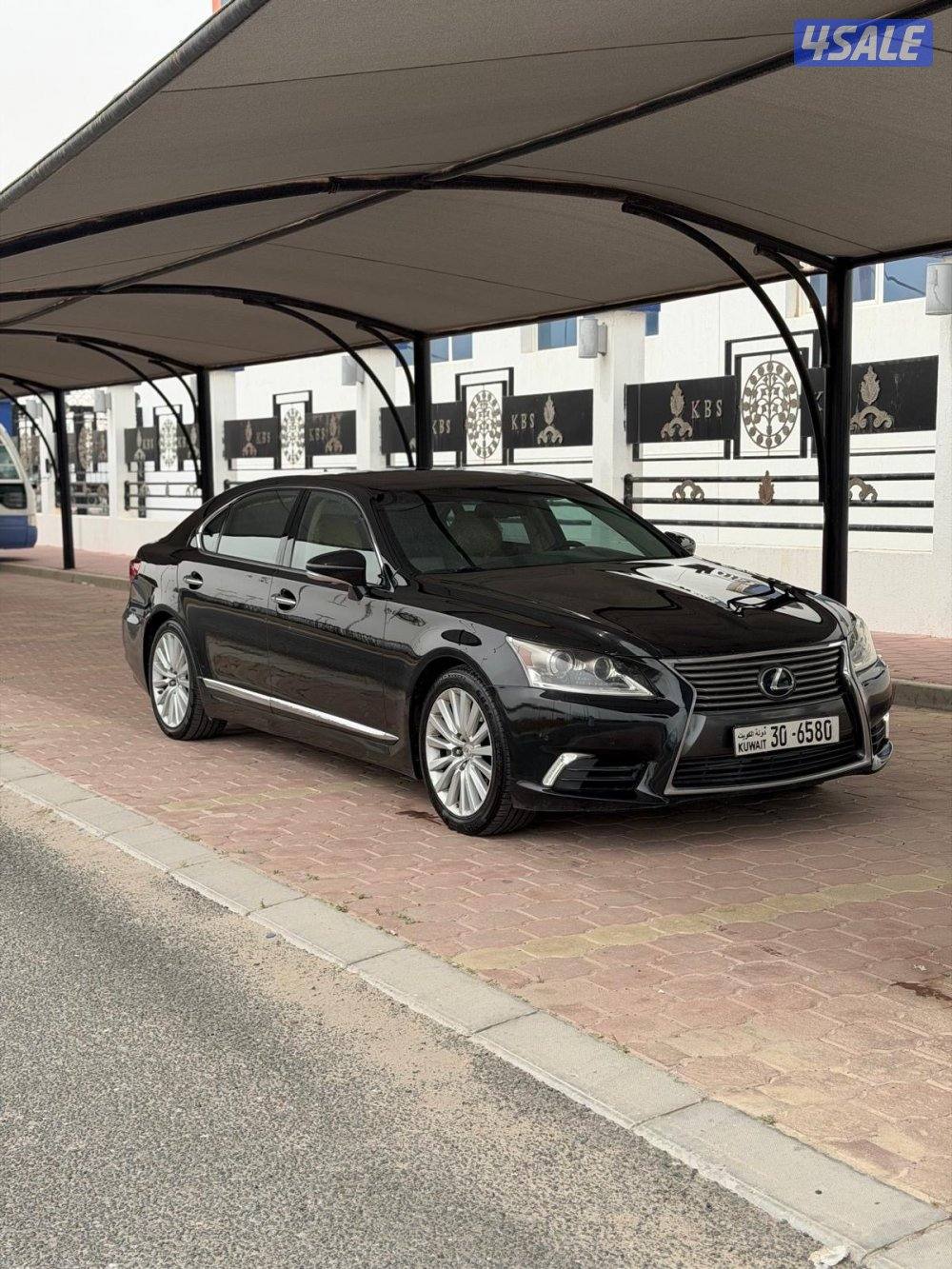 لكزس 2013 LS460 لارج  وارد الساير شرط الفحص2