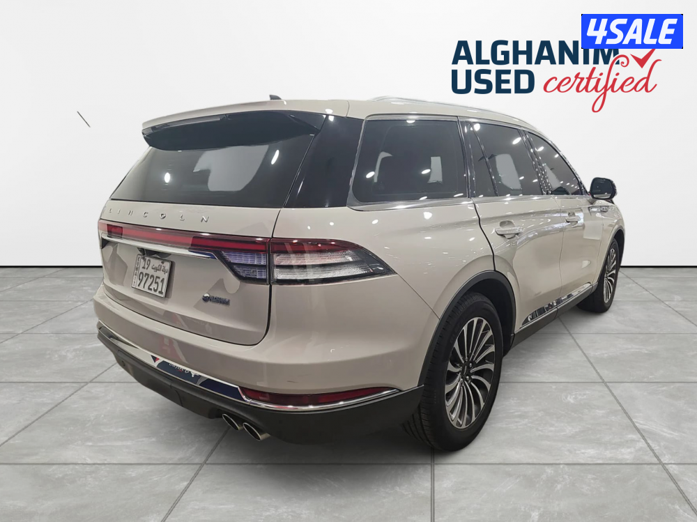 Lincoln Aviator1