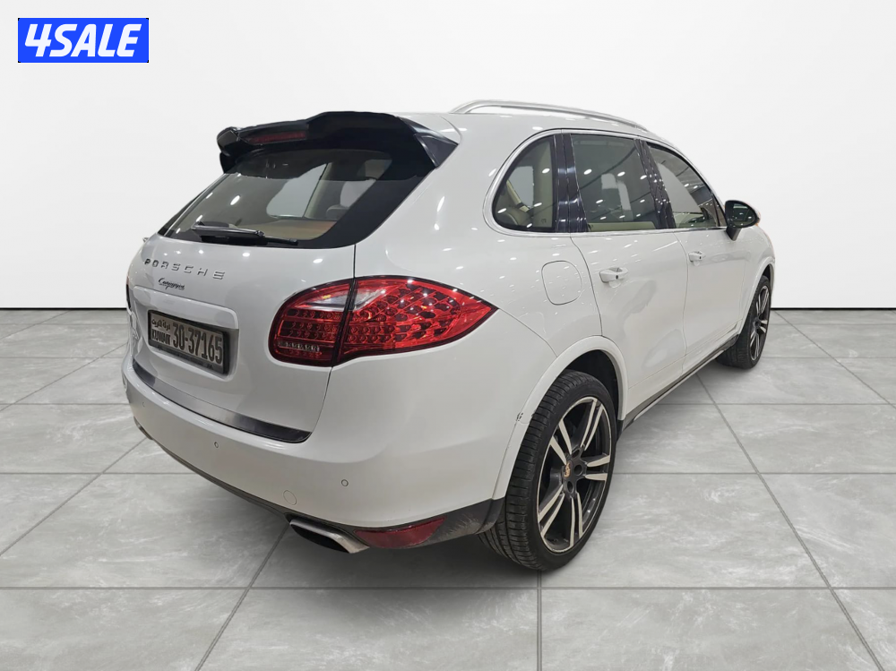 Porsche Cayenne1