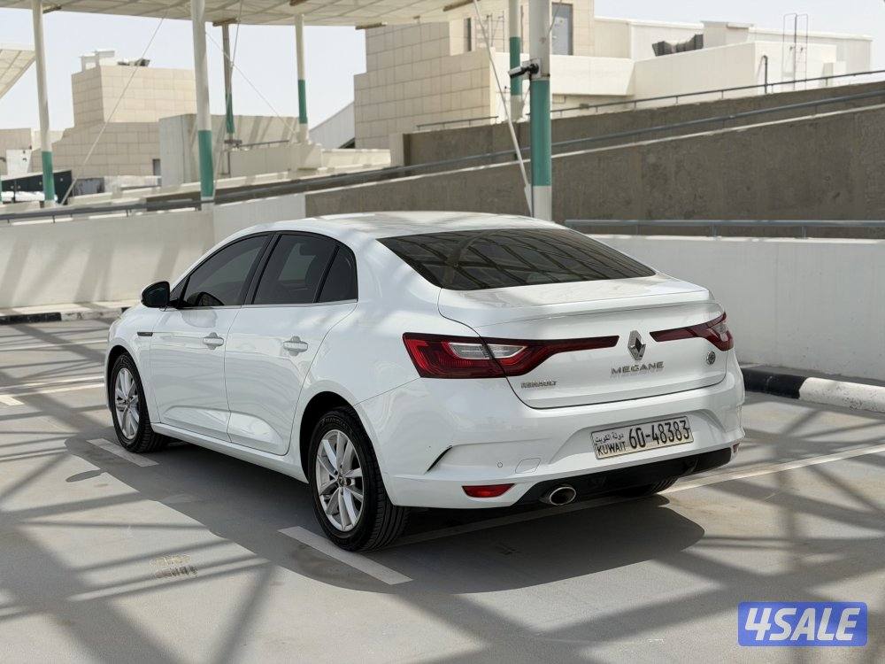 رينو ميجان_موديل 2021_صبغ الوكاله_عداد129 سيرفس وكاله3