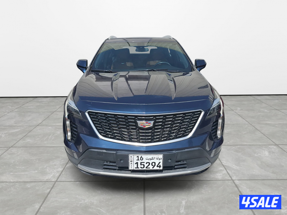 Cadillac XT42
