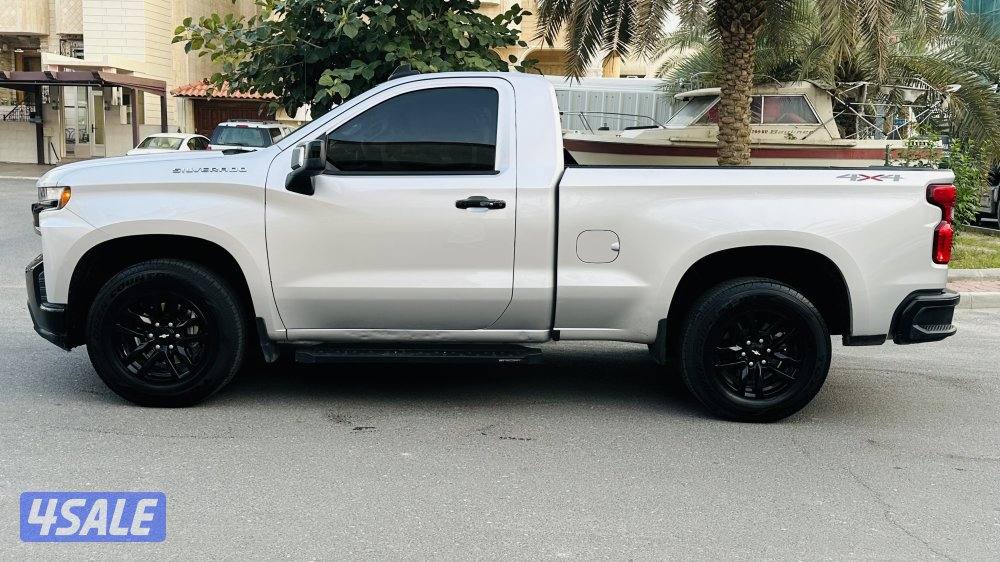 للبيع سلفرادو LT2