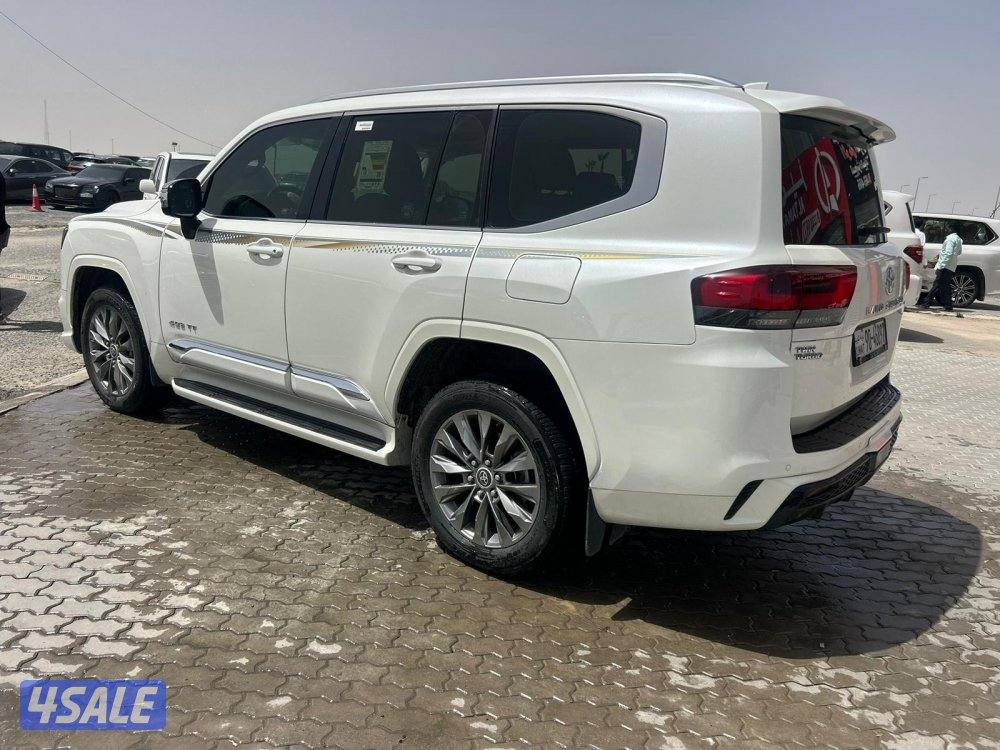 لاند كروزر VX.R AEROs twin turbo.V6  موديل 20252