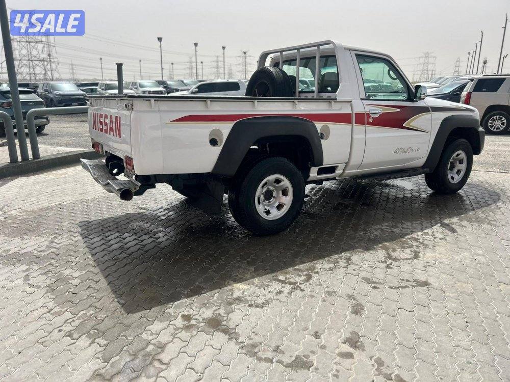 نيسان باترول SGL وانيت  موديل 2012 ماشى 395.000 k.m  وارد البابطين3