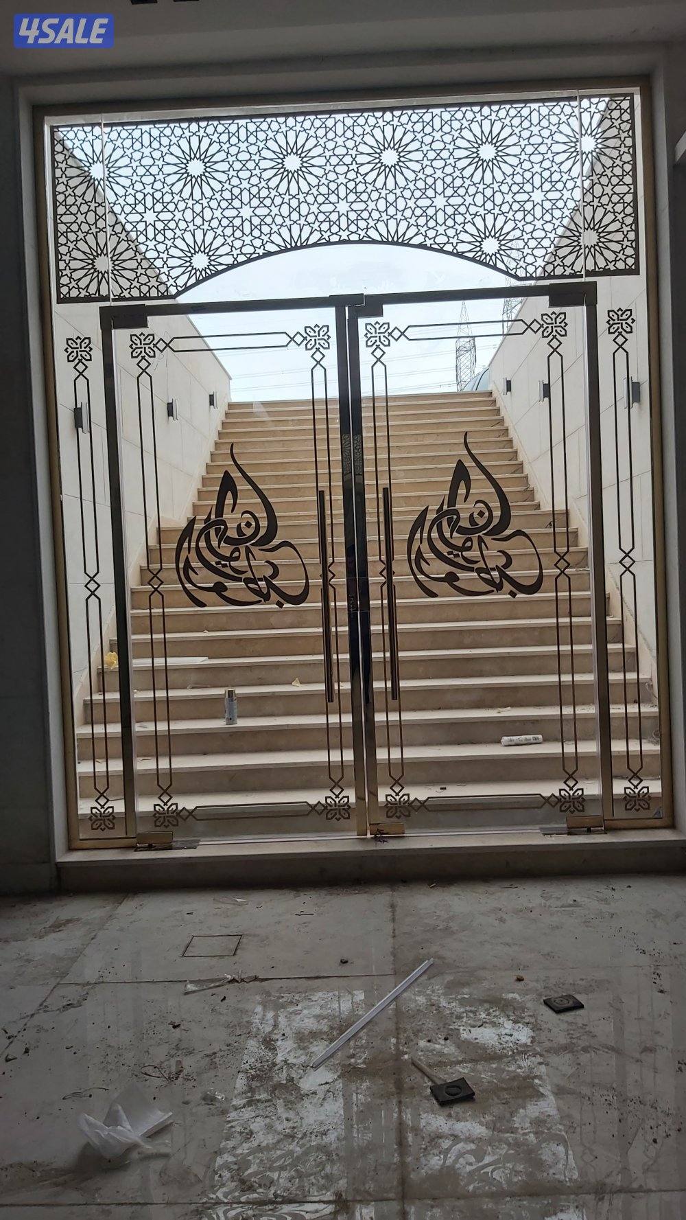 فني تركيب زجاج ومرايا7