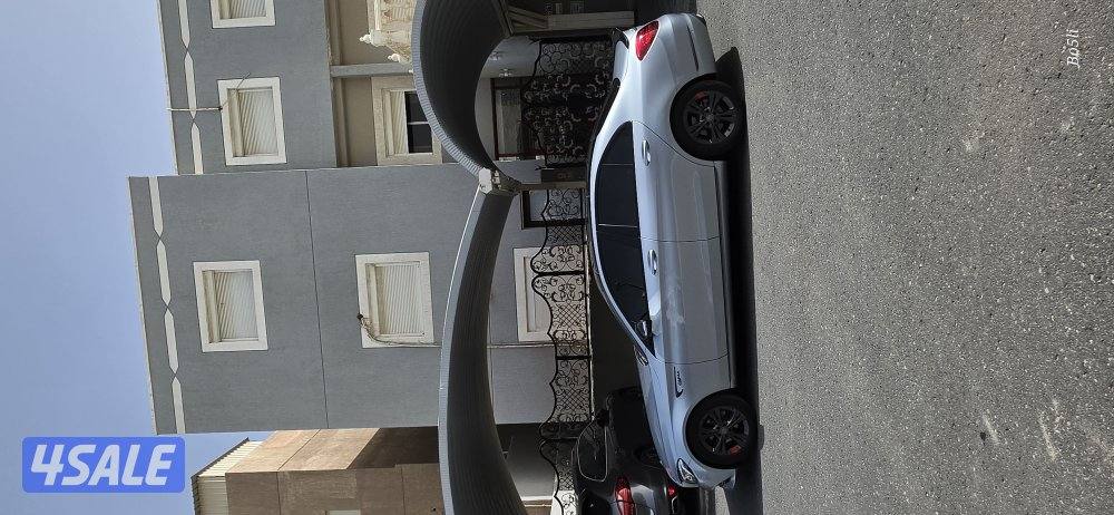 مرسيدس ٢٠٠1