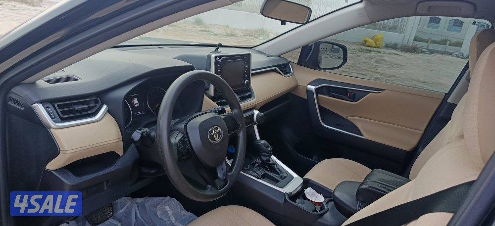 Rav 4 2020 Toyota good condition Gear machine chassلفحص قير ماكينة شاص3