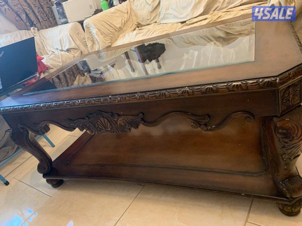 للبيع طاولة لغرفة الجلوس خشب مع زجاج6