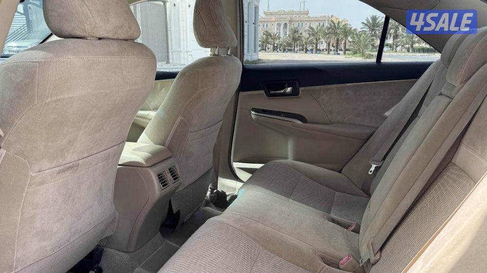 للبيع كامري 2012 GLX ماشي 2297