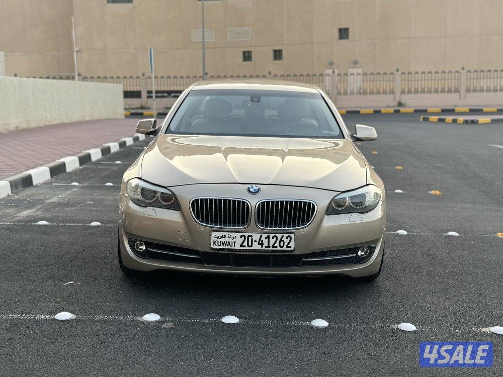بي إم دبليو 520 موديل /٢٠١٣1