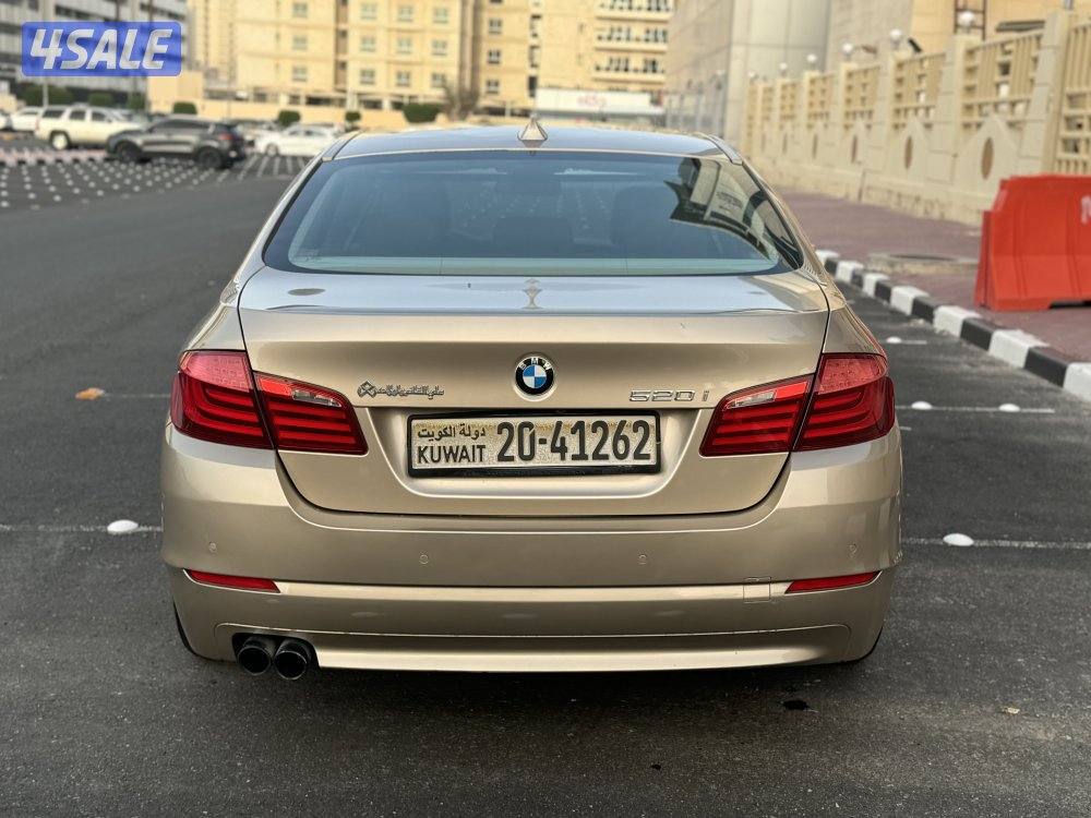 بي إم دبليو 520 موديل /٢٠١٣4