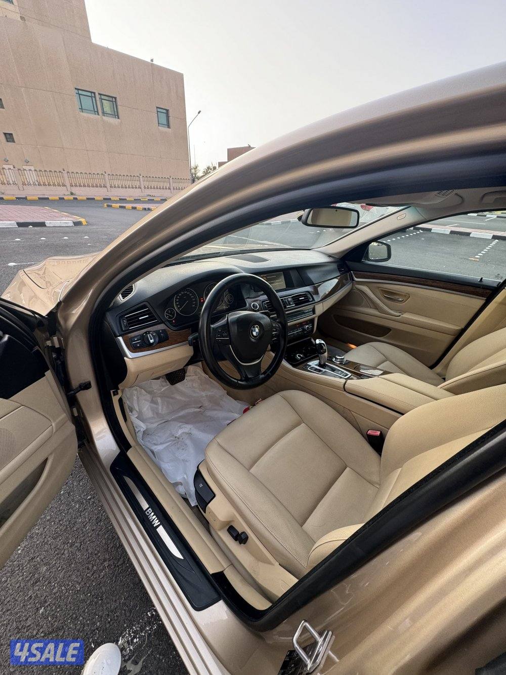 بي إم دبليو 520 موديل /٢٠١٣9