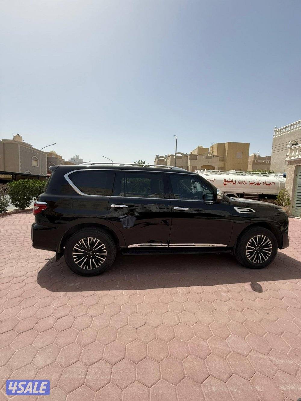 للبيع باترول بلاتينيوم 20223