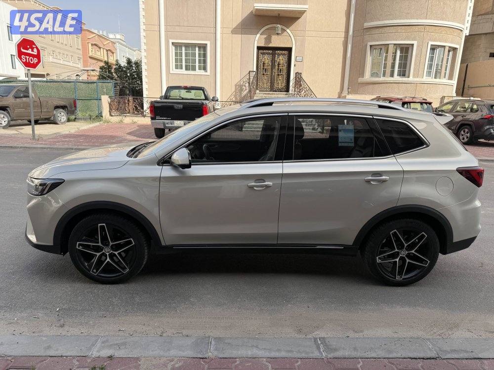 للبيع MG RX5 موديل 20242