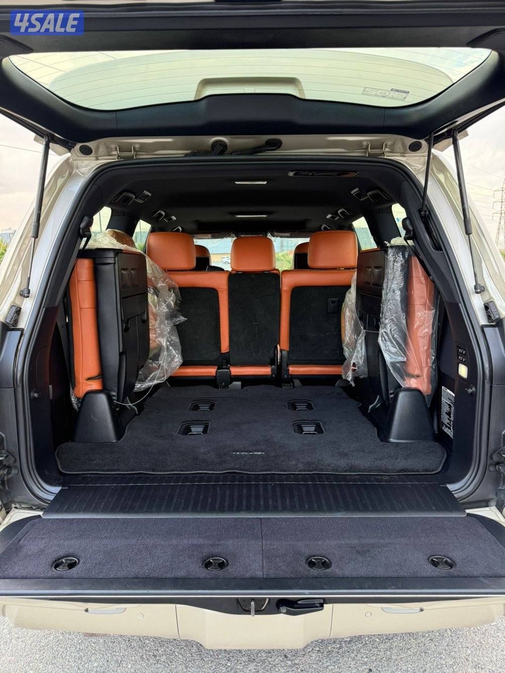 لكزس LX570 موديل ٢٠١٦ وارد الخليج له ملف في الساير12