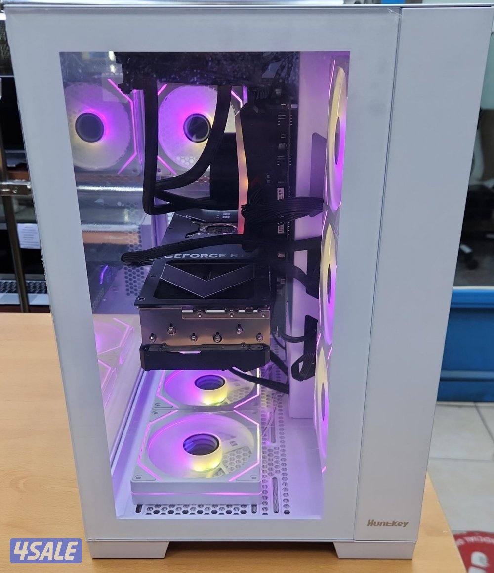 للبيع بي سي جيمنق وشاشات وكيبورد وموس بأرخص الاسعار14