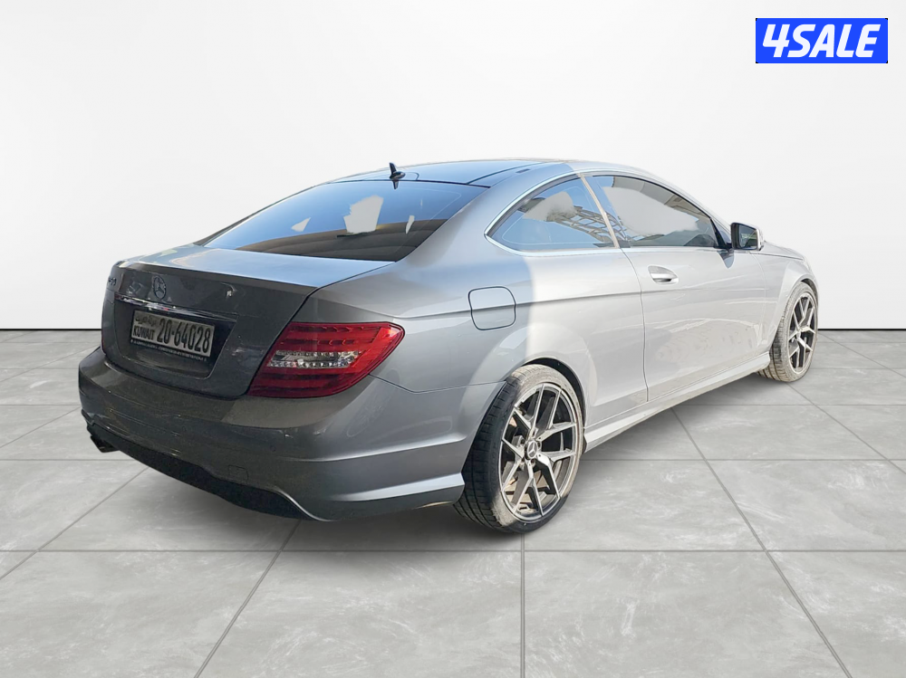 Mercedes C-Class2