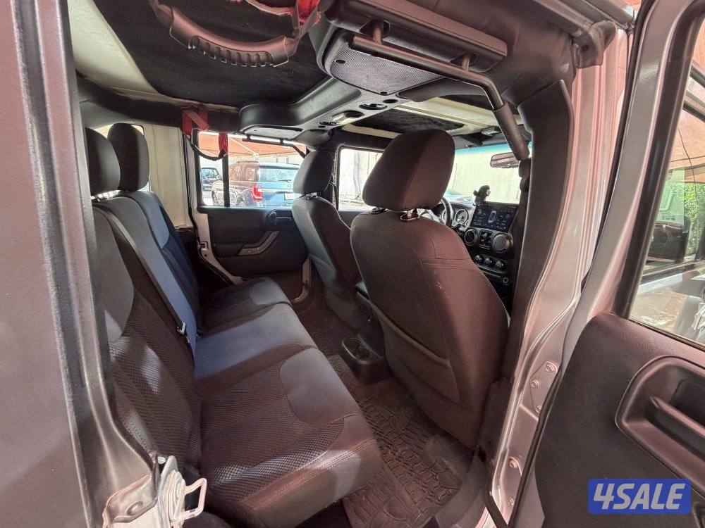 للبيع جيب رانجلر موديل ٢٠١٧1