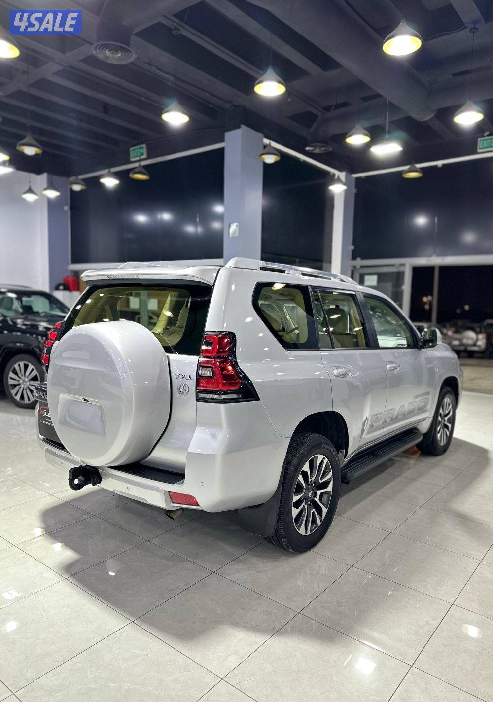 برادو TXL الساير موديل 2022 عداد 59 الف4