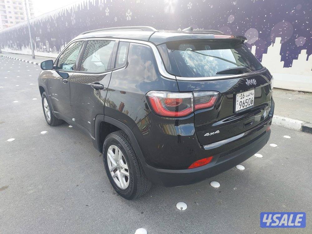 Jeep compass . 20197