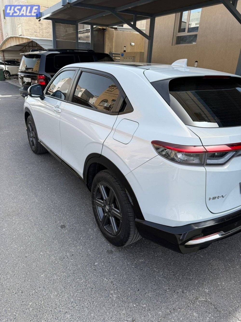للبيع جيب هوندا HR V  ماشي ٢٩ ألف صبغ الوكاله ٢٠٢٢8