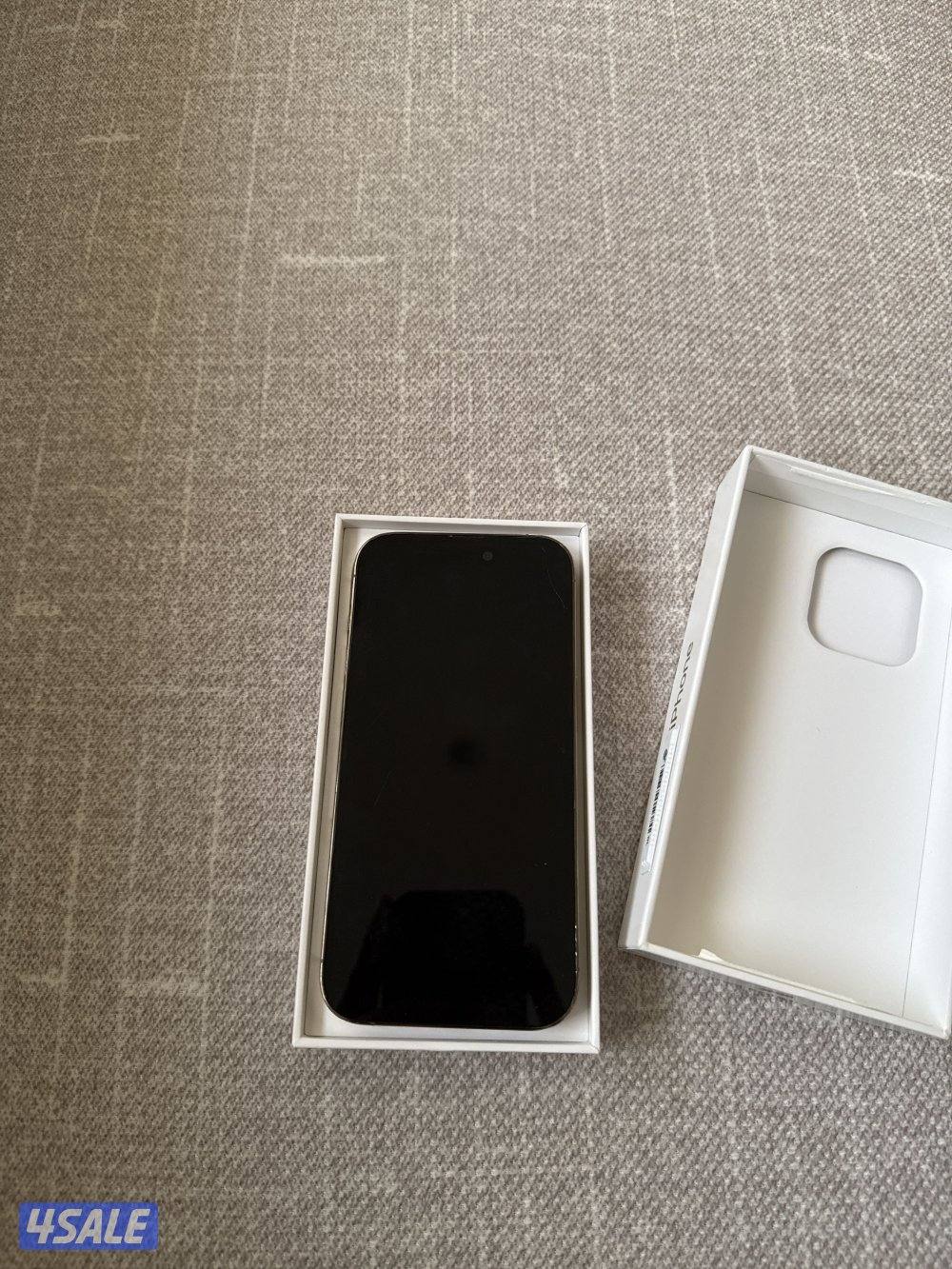 قابل للتفاوض ايفون 14 pro 256gb ذهبي شاشه خربانه3