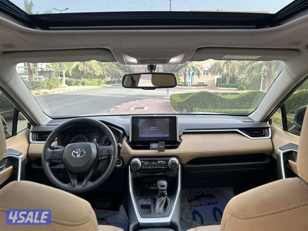 للبيع تويوتا راف 47