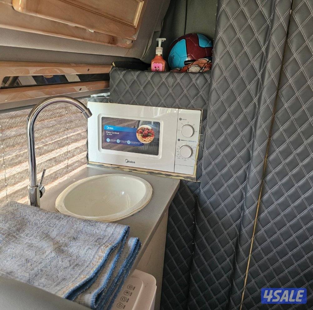 للبيع فان محول رحلات9