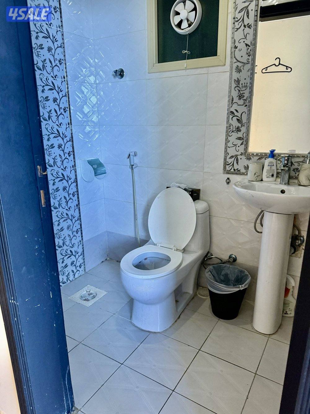 شقق للبيع مفروش ٢غرفه ٢حمام صاله ومطبخ ابو حليفه أمام البحر4