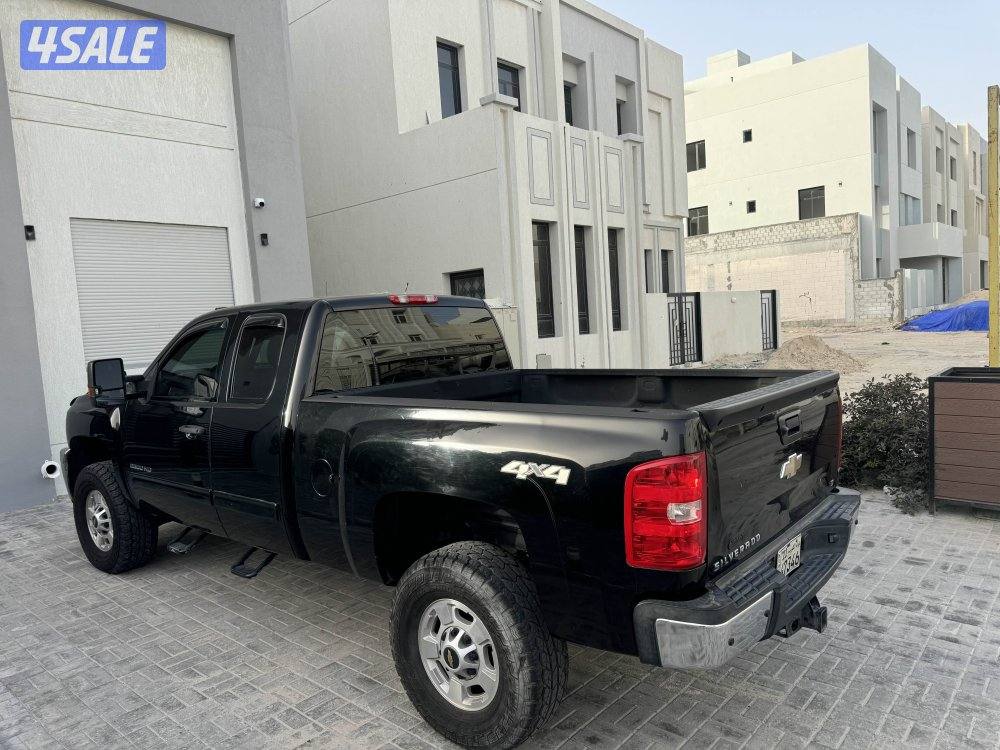 للبيع وانيت HD2500 غماره ونص موديل 20112