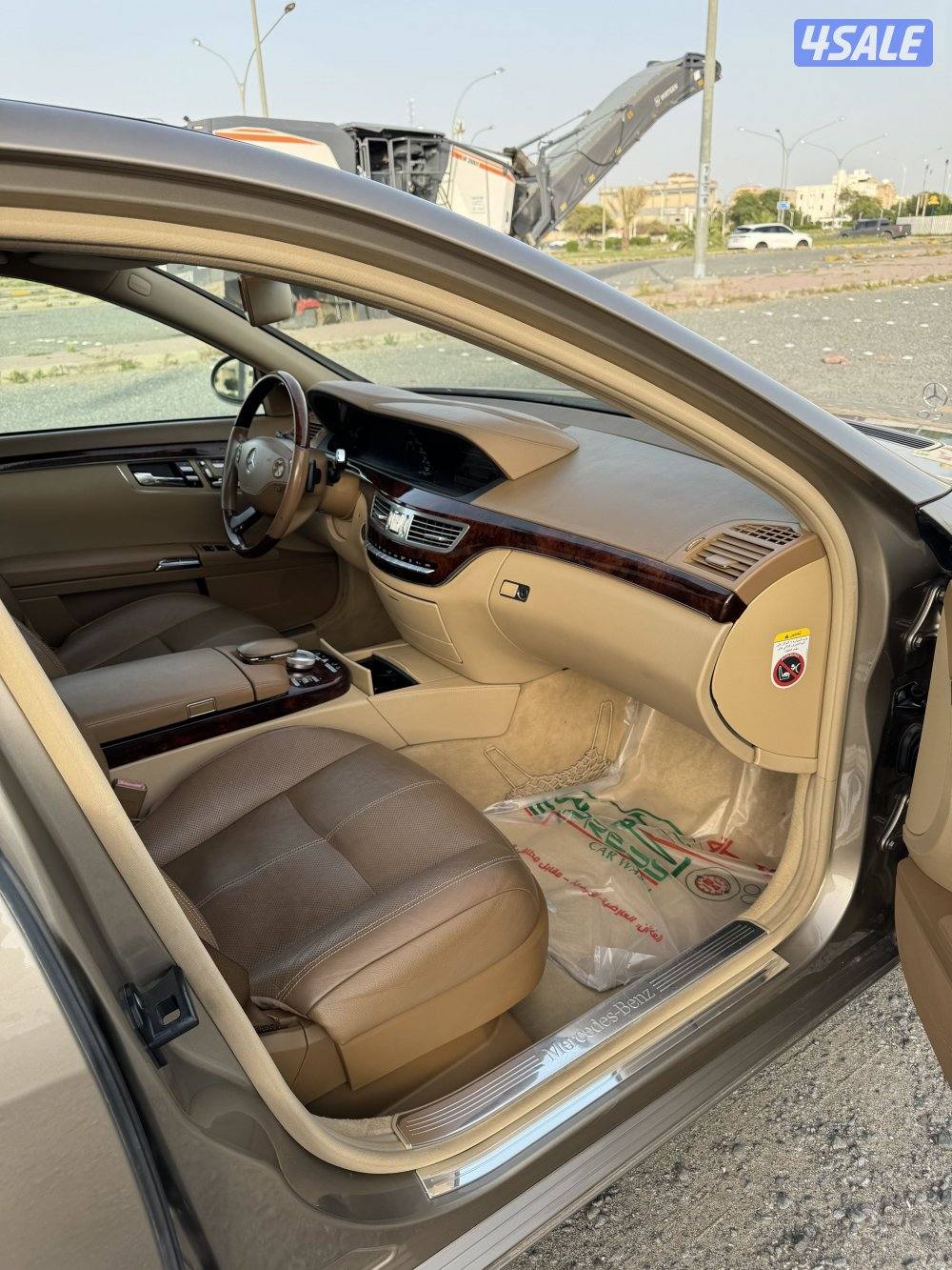 شرط الفحص ماشي ١٥٨ الف كامل المواصفات صبغ الوكاله معاد قطعة3